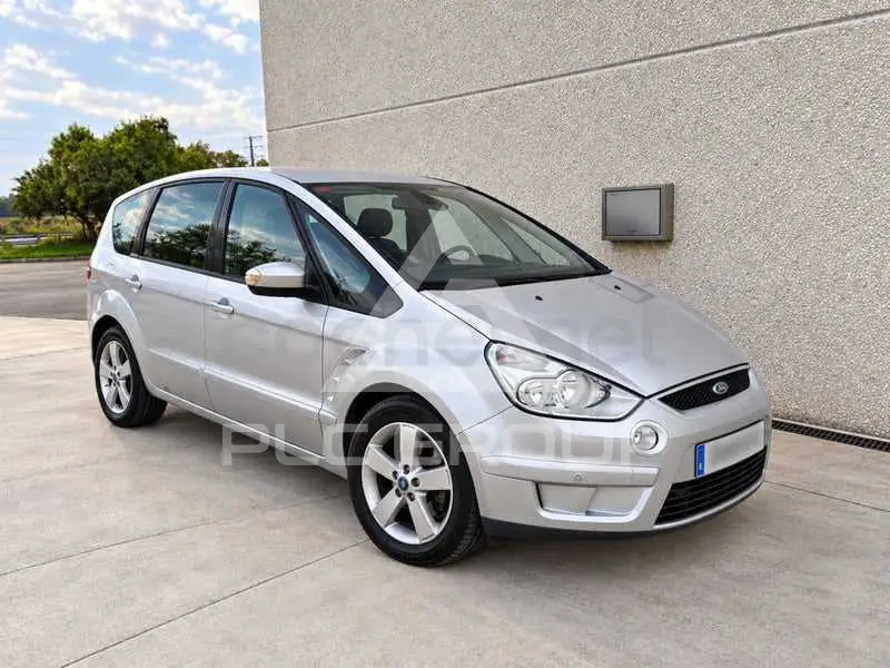 2011 Ford S-Max