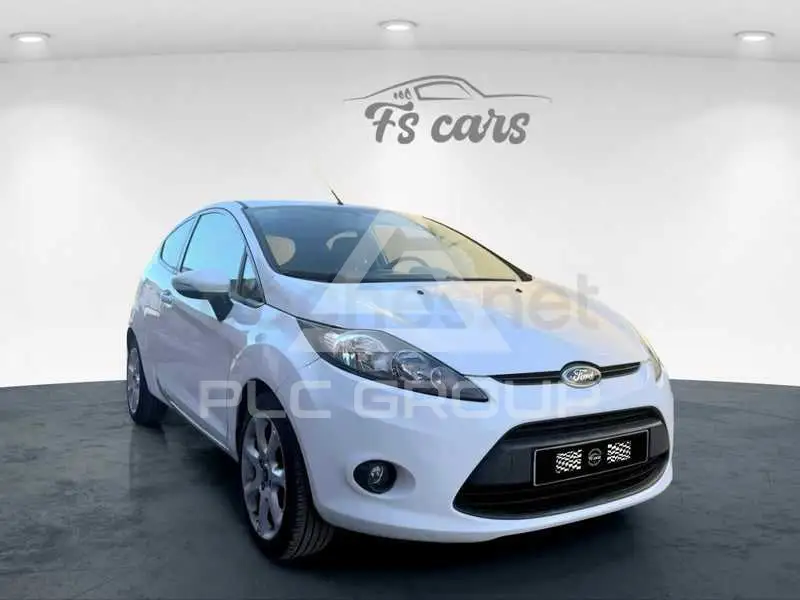 2011 Ford FIESTA
