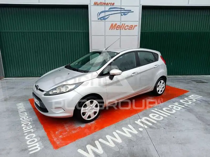 2011 Ford FIESTA