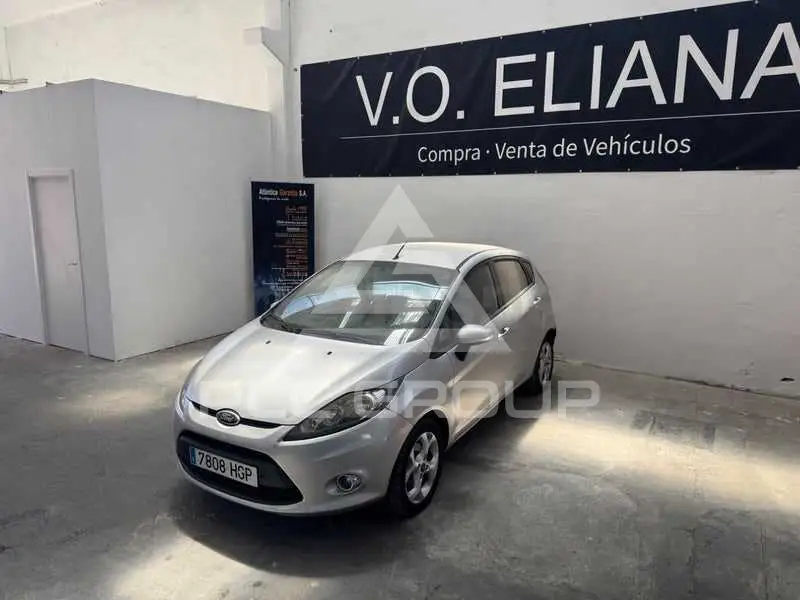 2011 Ford FIESTA