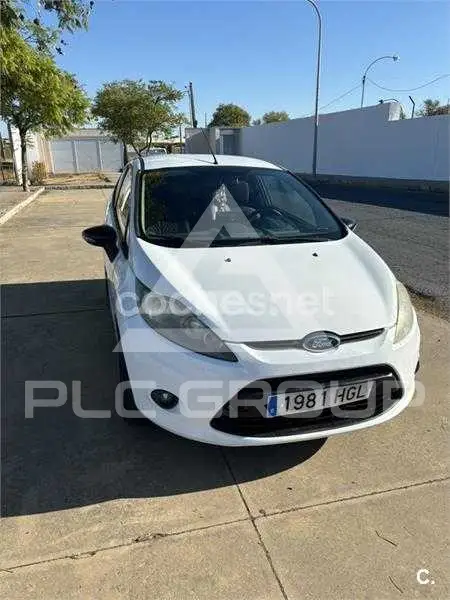 2011 Ford FIESTA