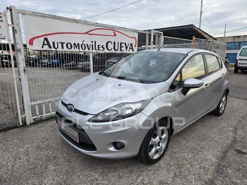 2011 Ford FIESTA