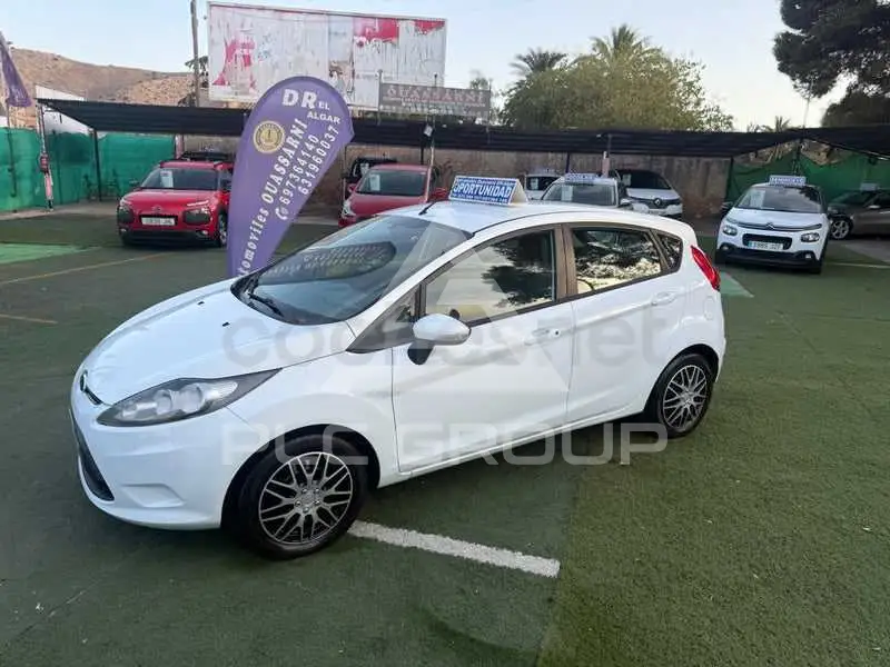 2011 Ford FIESTA