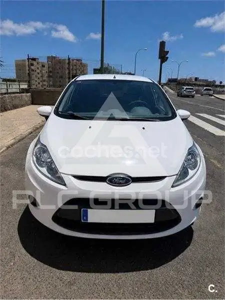 2011 Ford FIESTA