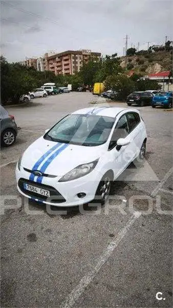 2011 Ford FIESTA