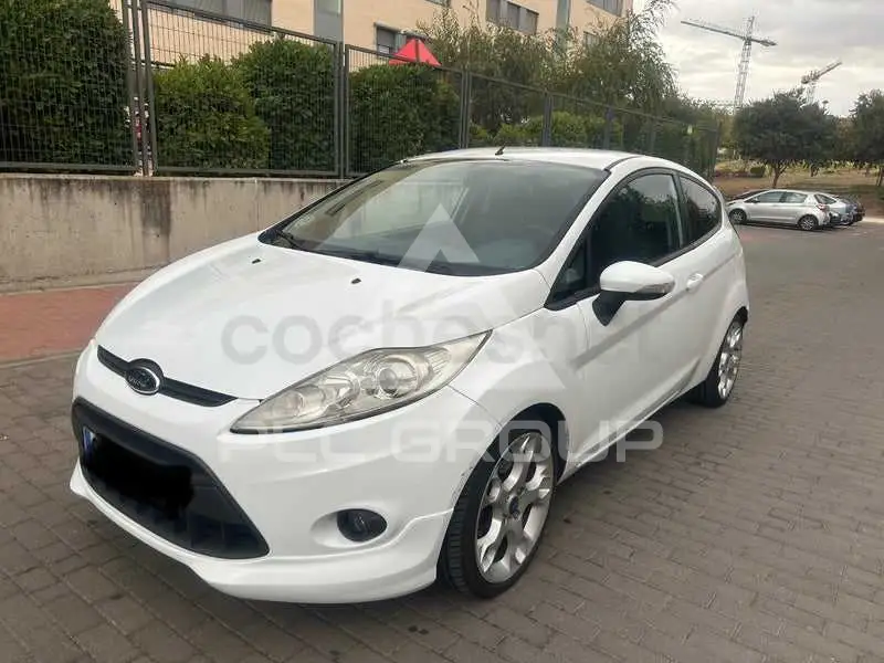 2011 Ford FIESTA