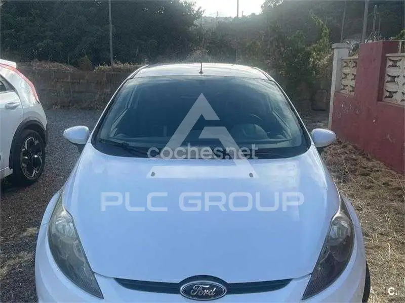 2011 Ford FIESTA