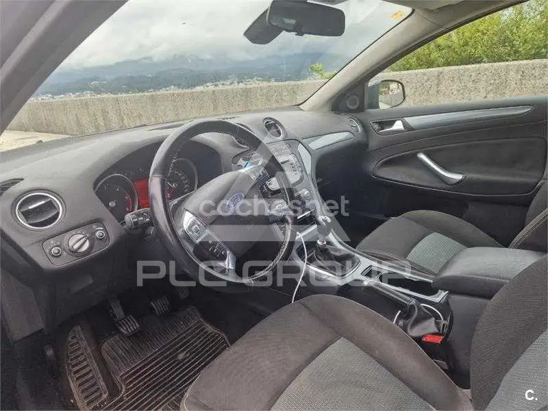 2011 Ford Mondeo