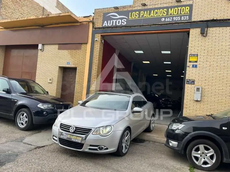 2011 Volkswagen EOS