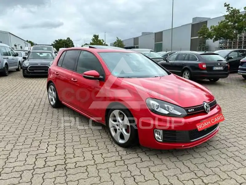2011 Volkswagen GOLF