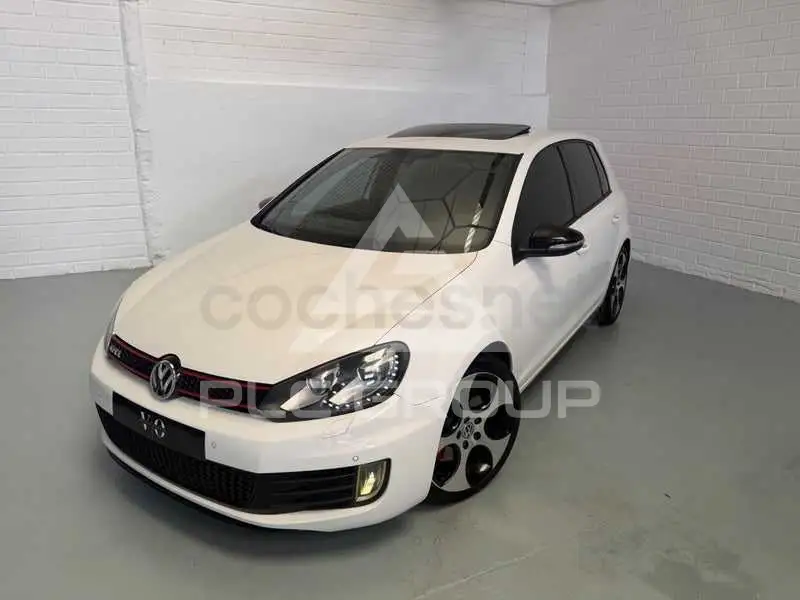 2011 Volkswagen GOLF