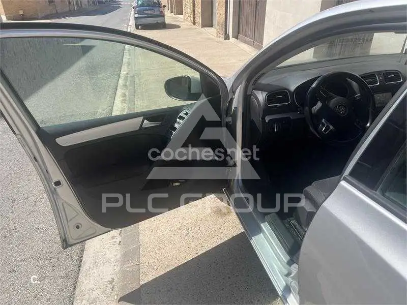 2011 Volkswagen GOLF