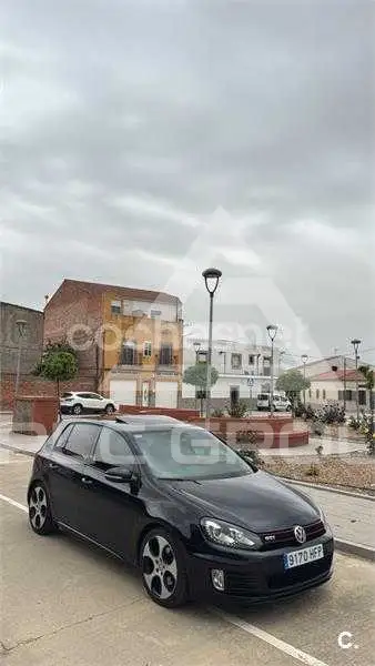 2011 Volkswagen GOLF