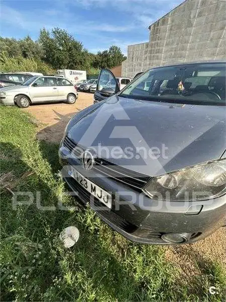 2011 Volkswagen GOLF