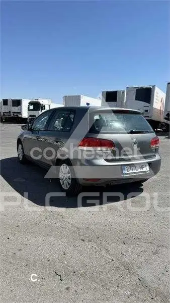 2011 Volkswagen GOLF