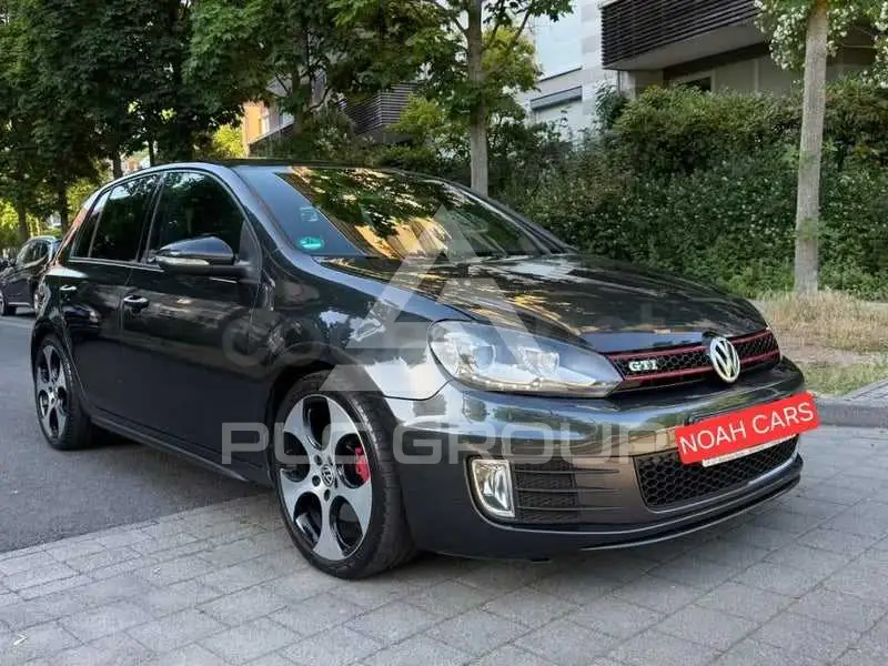 2011 Volkswagen GOLF
