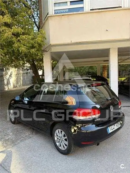2011 Volkswagen GOLF