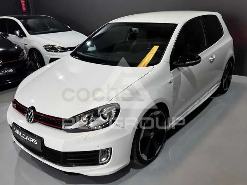 2011 Volkswagen GOLF