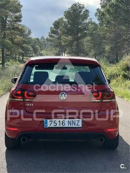 2011 Volkswagen GOLF