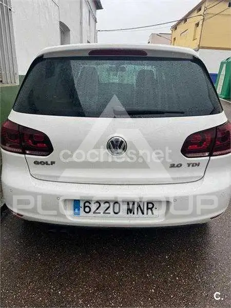 2011 Volkswagen GOLF