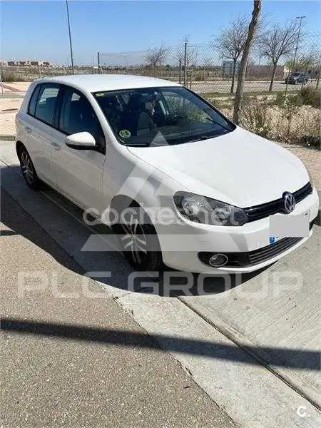 2011 Volkswagen GOLF