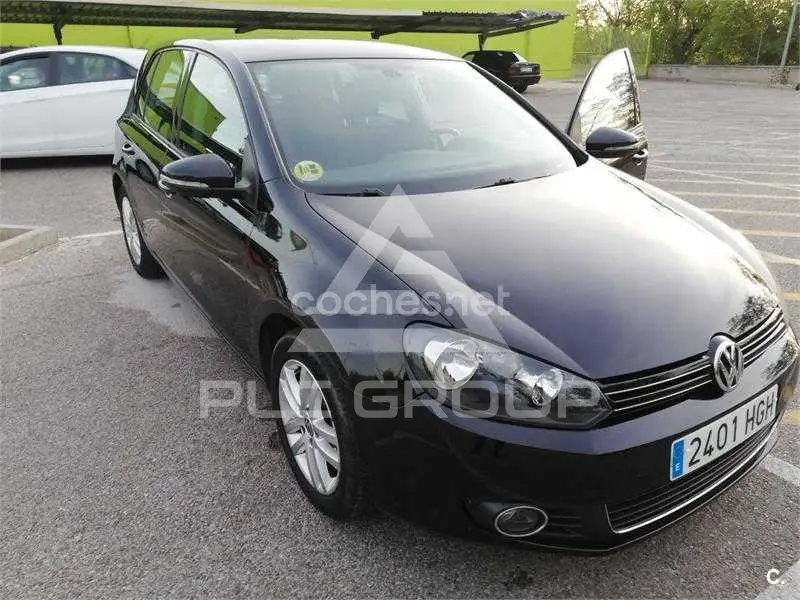 2011 Volkswagen GOLF