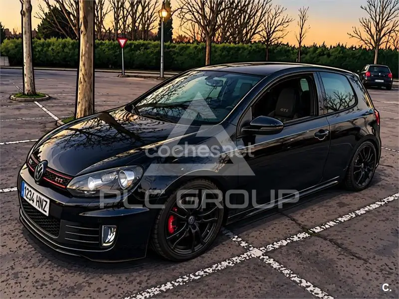 2011 Volkswagen GOLF