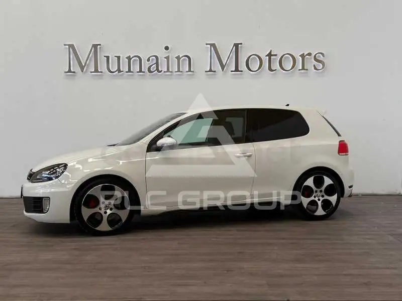 2011 Volkswagen GOLF