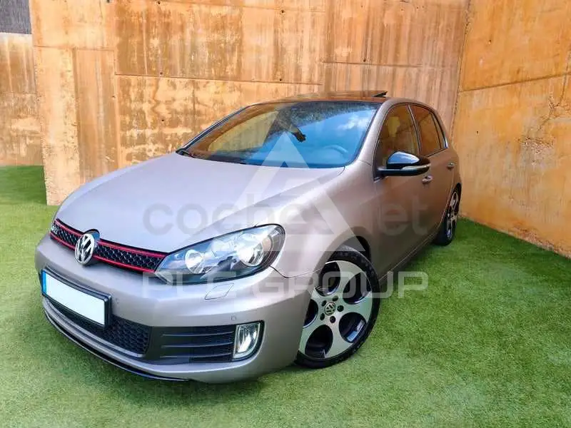 2011 Volkswagen GOLF