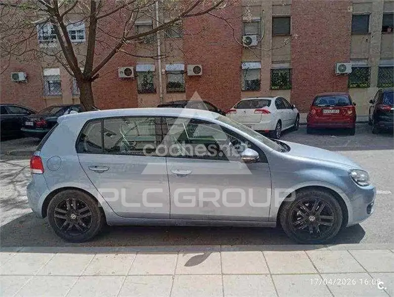 2011 Volkswagen GOLF