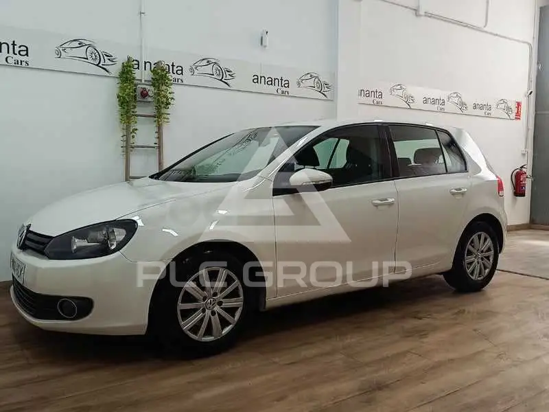 2011 Volkswagen GOLF