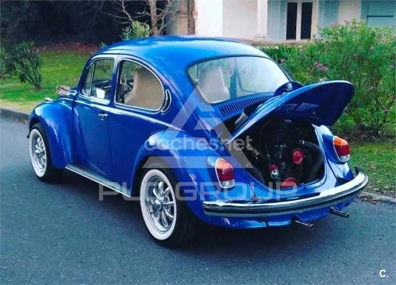 2011 Volkswagen BEETLE