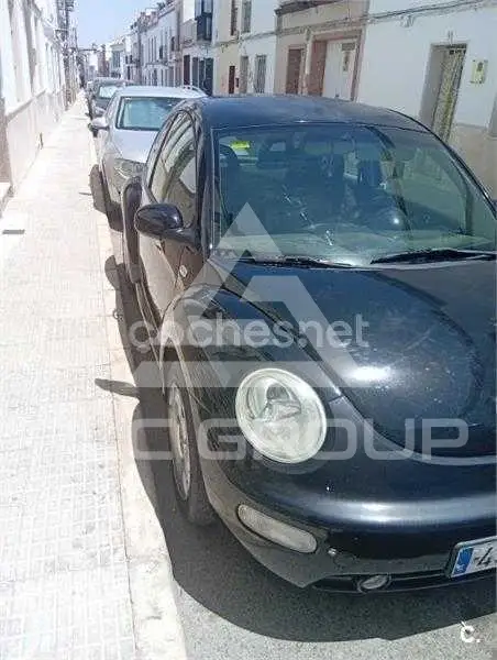 2011 Volkswagen BEETLE