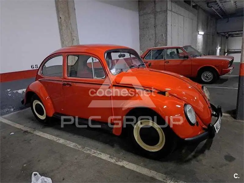 2011 Volkswagen BEETLE