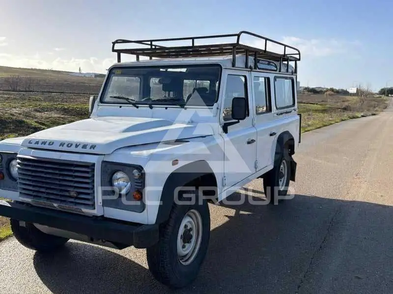 2011 Land Rover DEFENDER