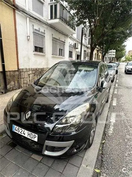 2011 Renault Scenic