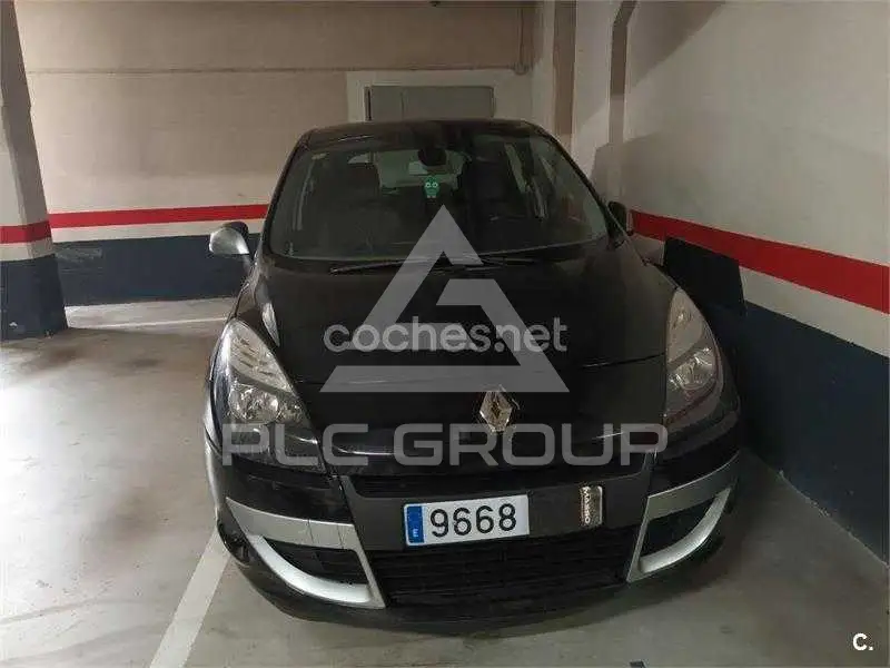 2011 Renault Scenic