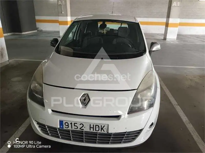 2011 Renault Scenic