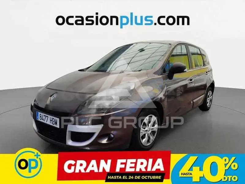 2011 Renault Scenic