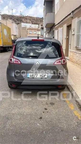 2011 Renault Scenic