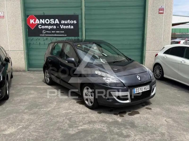 2011 Renault Scenic