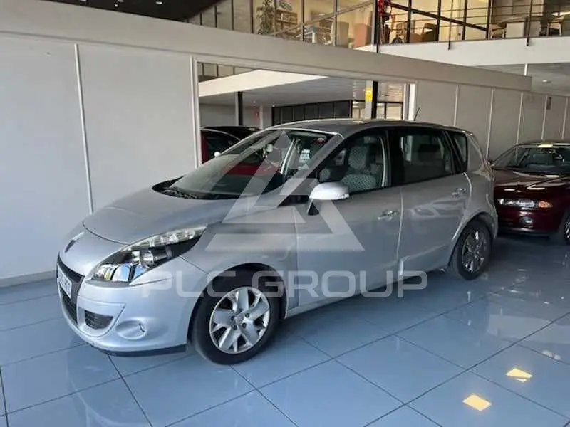 2011 Renault Scenic