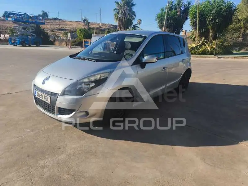 2011 Renault Scenic