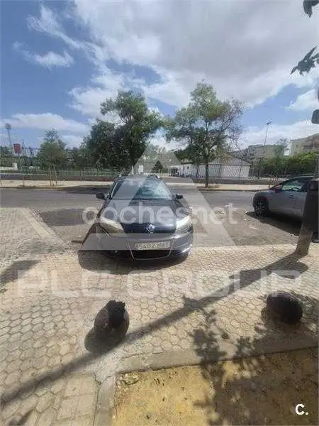 2011 Renault Laguna