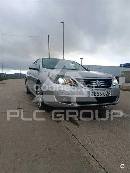2011 Renault Latitude