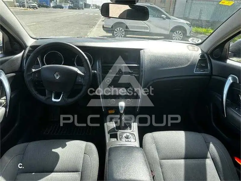 2011 Renault Latitude
