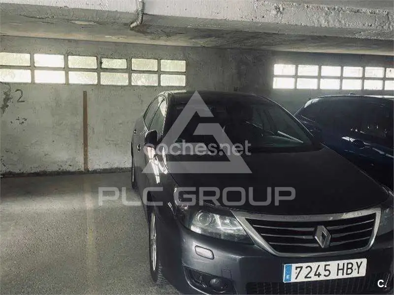 2011 Renault Latitude
