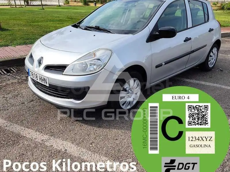 2011 Renault Clio