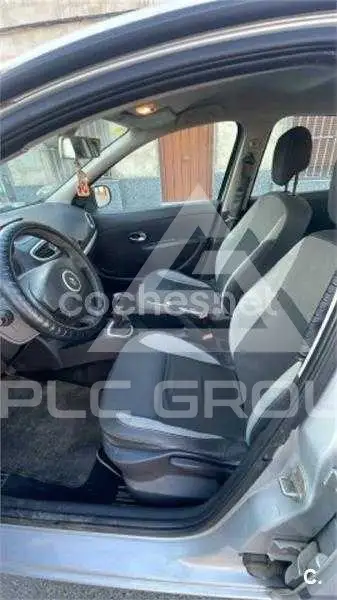 2011 Renault Clio