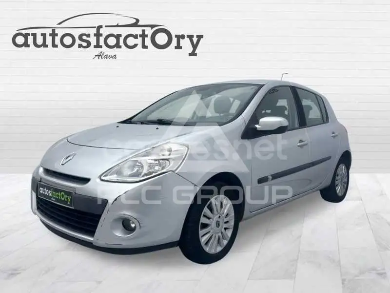 2011 Renault Clio